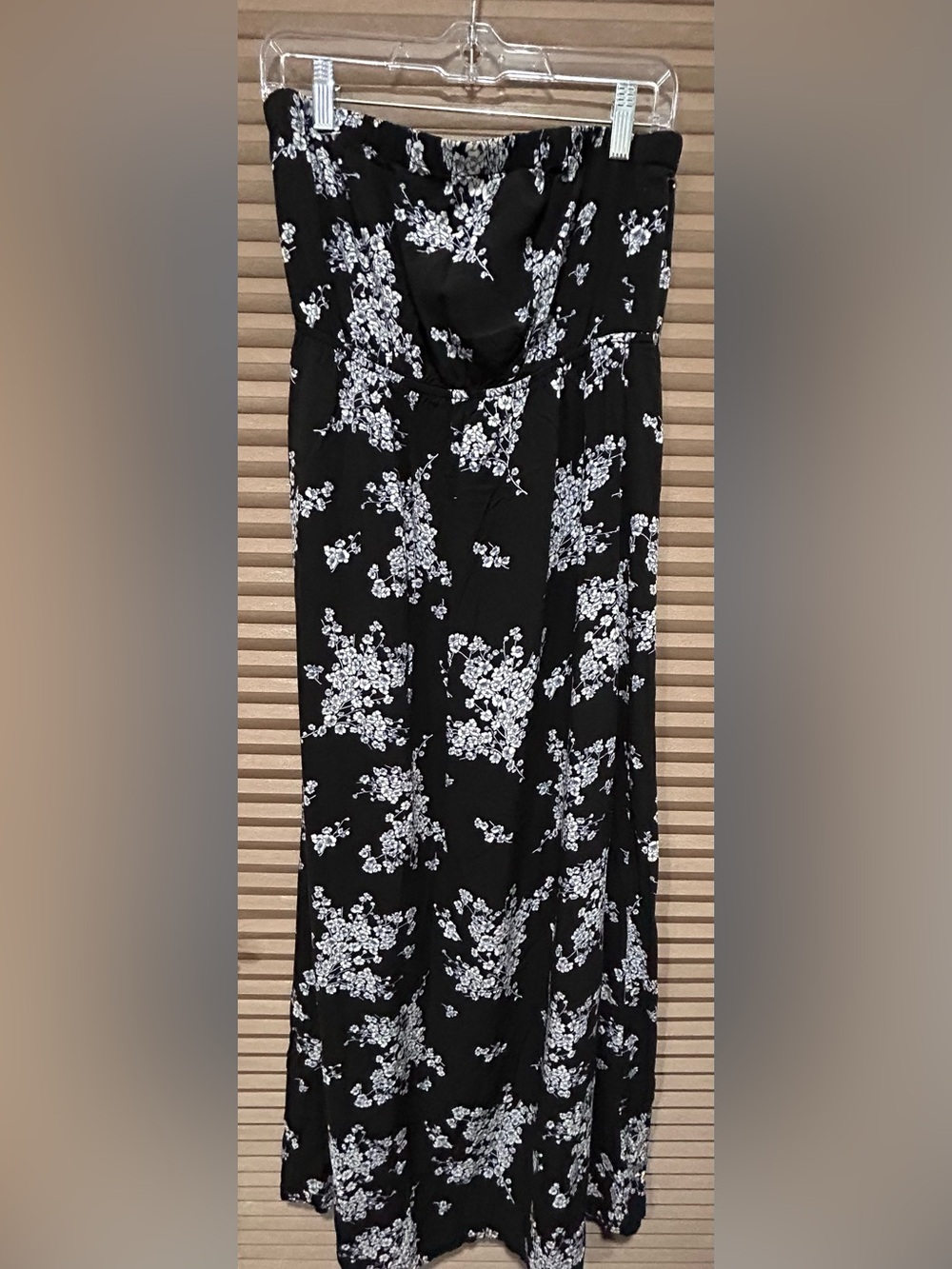 Old Navy Black White Floral Strapless Maxi Dress L Soft Girl Cottagecore Summer - Picture 2 of 6
